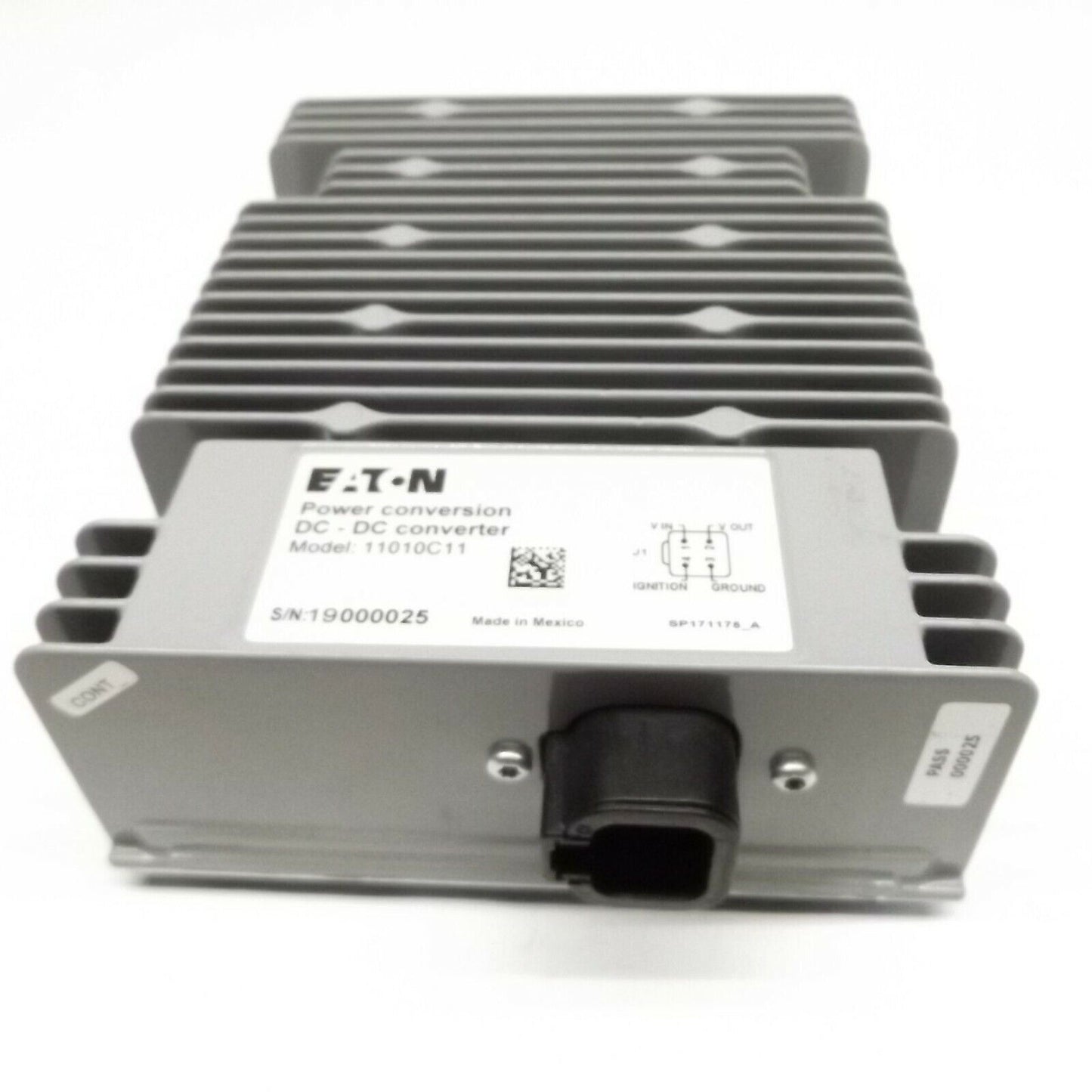 EATON CUTLER HAMMER  11010C11 TRAIL CHARGER 10A